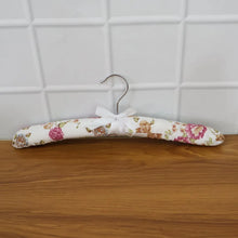 Premium Padded Floral Clothes Hanger (1 Pc) - justgrabit.in | Just Grab It