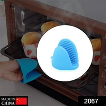 Silicone Heat Resistant Cooking Potholder for Kitchen Cooking & Baking - Justgrabit Inc.
