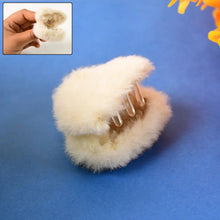 Hair Claw Clips, Plastic Fluffy Hair Claw Hair (1 Pc), Hair accessories - Justgrabit Inc.