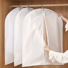 Foldable Non Woven Men's Coat Blazer Suit Cover (80×60 CM / 1 Pc / White Side Chain Suit Cover) - justgrabit.in | Just Grab It