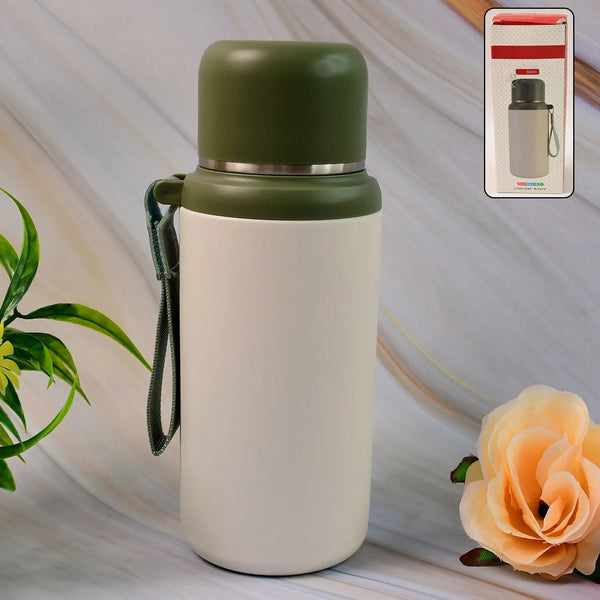 Stainless Steel Mug / Bottle Vacuum Insulated Cup With Handle, Small Cup & Straw (650 ML) - justgrabit.in | Just Grab It