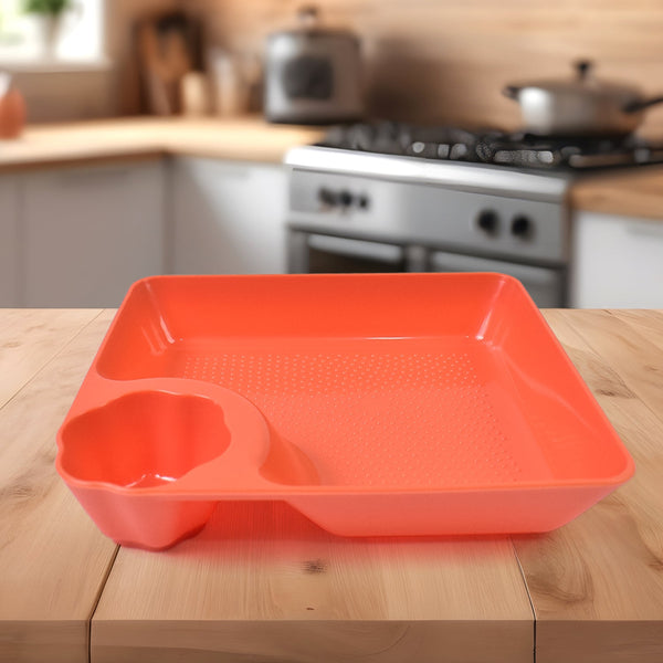 Plastic Plates with Dipping Saucer & Round Dip Part (1 Pc / 18×16 Cm / 1 Pc) - justgrabit.in | Just Grab It