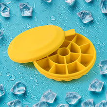 Ice Cube Tray with Lid Grid - 16 (1 Pc) - Justgrabit Inc.
