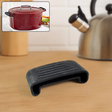 Premium Silicone Heat Resistant Pot Handle Cover for Cookware (1 Pc) - Justgrabit Inc.