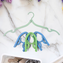 Travel Hangers, Portable Folding Clothes Hangers (4 Pc / Big) - justgrabit.in | Just Grab It