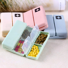 Magnetic Pill Organizer, 7 Compartments Portable Pill Case (1 Pc) - justgrabit.in | Just Grab It