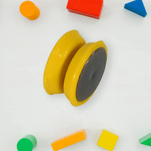 Small yoyo toy with string, rotating yoyo toy, brain exerciser for kids - Justgrabit Inc.