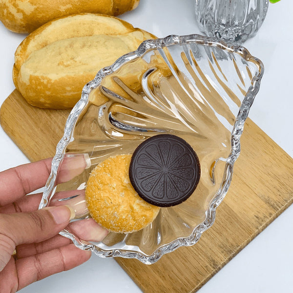 Leaf shaped Glass Serve tray of snacks, Mukhwaas, and ice cream. - justgrabit.in | Just Grab It