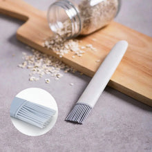 Pastry Brush, Basting Brush BBQ Sauce Marinade Meat Silicone Oil Brush (1 Pc) - justgrabit.in | Just Grab It