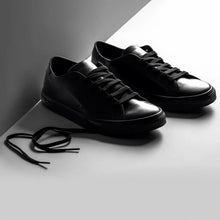 1 Pair Super Quality Flat Shoe laces Sports Shoe Lace for Men & Women running and gym shoelace Flat Sneaker Shoelace Athletic shoe strings for Boots/Sneaker/Work Shoes (1 Pair) - Justgrabit Inc.