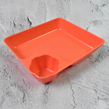 Plastic Plates with Dipping Saucer & Round Dip Part (1 Pc / 18×16 Cm / 1 Pc) - justgrabit.in | Just Grab It