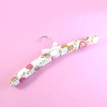 Premium Padded Floral Clothes Hanger (1 Pc) - justgrabit.in | Just Grab It