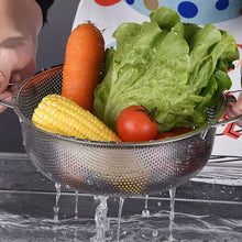 Stainless Steel Colander with Handle, Large Strainer Basket for Kitchen (25.5 cm) - Justgrabit Inc.
