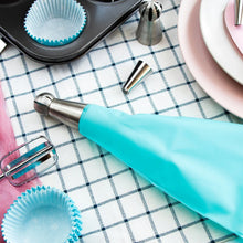 Cake Decorating Nozzle with Piping Bag Stainless Steel Piping Cream Frosting Nozzles - Justgrabit Inc.
