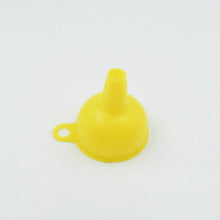 Food - Grade Silicone Funnel: Safe & Easy Transfer for Liquids & Grains (1 Pc) - Justgrabit Inc.
