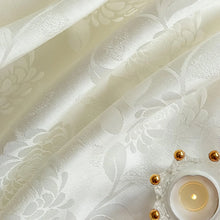 Reusable Table Cloth / Cover for Dining Picnic (140×140 Cm / 1 Pc) - Justgrabit Inc.