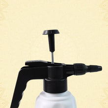1.5L Heavy - Duty Plastic Pressure Spray Bottle with Adjustable Nozzle - Justgrabit Inc.