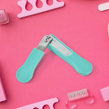Nail Clippers Adult Nail Clippers Plastic / Big Nail Clippers (1 Pc) - Justgrabit Inc.