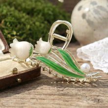 Elegant Floral Decorative Hair Claw Clip (1 Pc) - justgrabit.in | Just Grab It