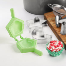 1 Pc Assorted Shape Plastic Snack Mould (Mix Design / 1 Pc) - justgrabit.in | Just Grab It