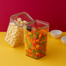 1700 ML Airtight Lock & Lock Plastic Storage Container (1 Pc) - justgrabit.in | Just Grab It