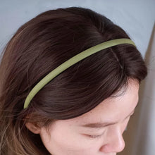 Plastic Simple Headbands Comb Headbands Hairbands (1 Pc), Hair accessories - Justgrabit Inc.