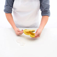Pineapple Shape sicle Molds - Silicone Ice Candy Cream Mould, DIY Ice Kitchen tool - justgrabit.in | Just Grab It