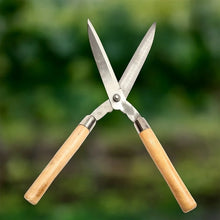 Wooden Handle Hedge Shears, Bush Clipper - Justgrabit Inc.