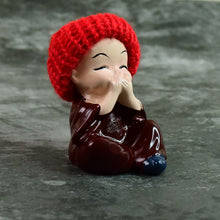 Decorative Resin Monk Buddha Showpiece Set of 4 with Traditional Straw Hats - justgrabit.in | Just Grab It