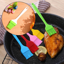 Silicone Kitchen Oil Spatula Brush with Handle Pastry / Cake Brush (17 cm / 1 Pc) - justgrabit.in | Just Grab It