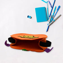 Halloween Pumpkin Bags Non - Woven Candy Bags Trick or Treat Bags Portable Tote Bag Cartoon Goodie Handbag for Halloween Party Favors, Kids Gift Bag - justgrabit.in | Just Grab It