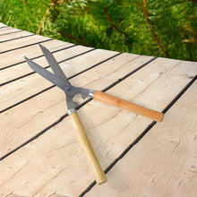 Heavy-Duty B Grade Hedge Shear with Wooden Handle - Justgrabit Inc.