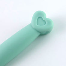 Plastic Hair Comb with Heart - Shaped Handle (1 Pc) - justgrabit.in | Just Grab It
