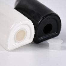 Salt and Pepper Seasoning and Spice Shakers Cute Plastic (2 Pcs Set) - justgrabit.in | Just Grab It