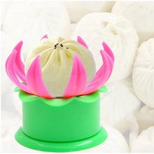 Momos maker Plastic Mold and Filling Spoon Cooking Tools Set Steamed Stuffed Bun Maker and Dumpling Maker for Cooking Delicious - Justgrabit Inc.