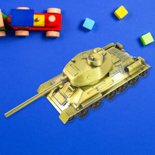 Retro Iron Art Tank Model, Nostalgia Tank Crafts Home Decor Ornament, Desktop Decorations for Office Living Room Children's Room Gift (Metal) - Justgrabit Inc.