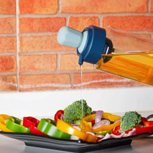 2 in 1 Transparent oilar dispenser with Silicone Oil Dropper Nozzle (1 Pc / With Brush / 1 Ltr.) - justgrabit.in | Just Grab It