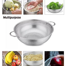 Stainless Steel Colander with Handle, Large Strainer Basket for Kitchen (25.5 cm) - Justgrabit Inc.