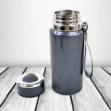 Stainless Steel Water Bottles Approx 600ML (Mix Design & Color / 1 Pc) - Justgrabit Inc.