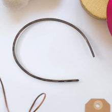 Plastic Simple Headbands Comb Headbands Hairbands (1 Pc) - Justgrabit Inc.