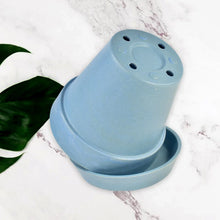 Heavy Plastic Flower pots With Tray (1 Pc) - Justgrabit Inc.