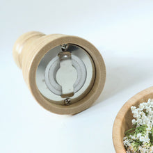 Classic Wooden Manual Pepper Grinding Mill (1 Pc) - justgrabit.in | Just Grab It