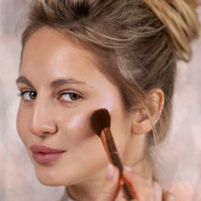 4 - in - 1 Shimmer Highlighter & Illuminator Palette (12 GM / 1 Pc) - justgrabit.in | Just Grab It