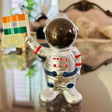 Solar Power Astronaut Ornament Moving Hand with Indian Flag (1 Pc) - justgrabit.in | Just Grab It
