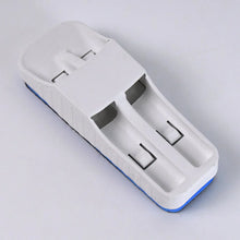 Magnetic Duster With Marker Holder (1 Pc) - Justgrabit Inc.