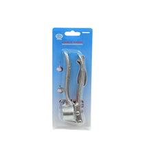 Crush Garlic with Ease: Lightweight Aluminum Garlic Press (1 Pc) - Justgrabit Inc.