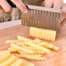 Stainless Steel Crinkle Cutter Knife for Salad and Vegetables - justgrabit.in | Just Grab It
