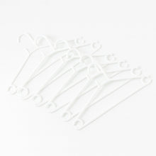 Plastic Clothes Hangers – Set of 6 - justgrabit.in | Just Grab It