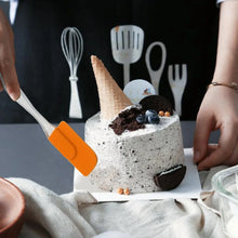 2 in 1 Combo of Big Brush & Spatula Set (2 Pcs Set) - Justgrabit Inc.