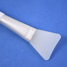 Silicone Face Mask Applicator Brush (1 Pc) - Justgrabit Inc.